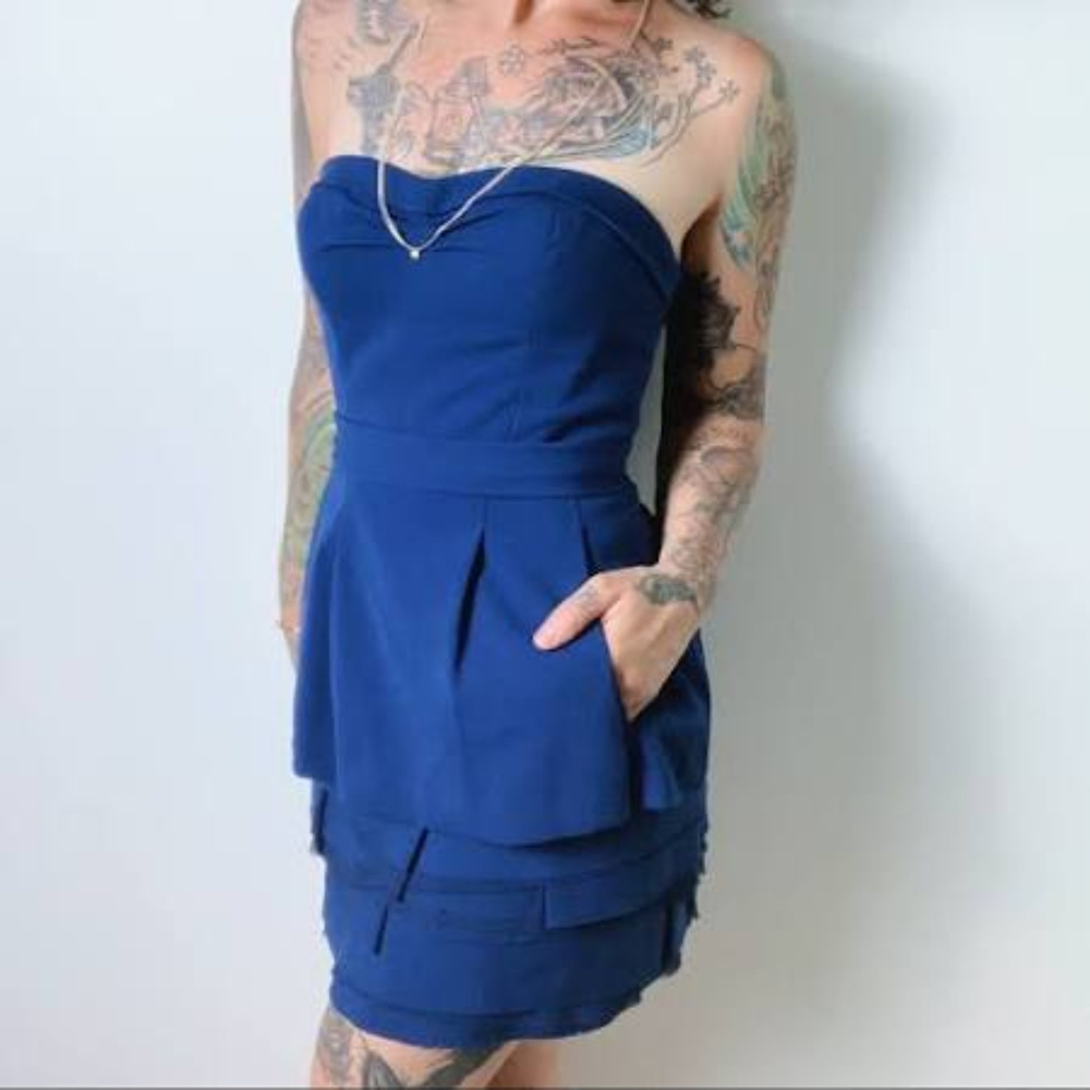 BCBG Annika Strapless Dress